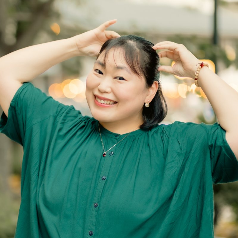 杉山ひろこ